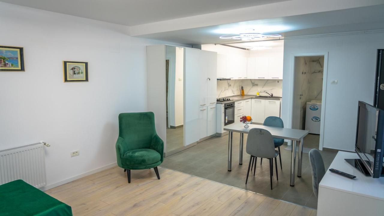 Stepo Sunset Apartment Bucharest Luaran gambar