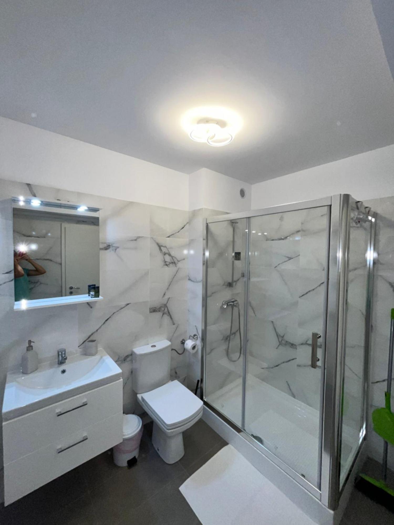 Stepo Sunset Apartment Bucharest Luaran gambar