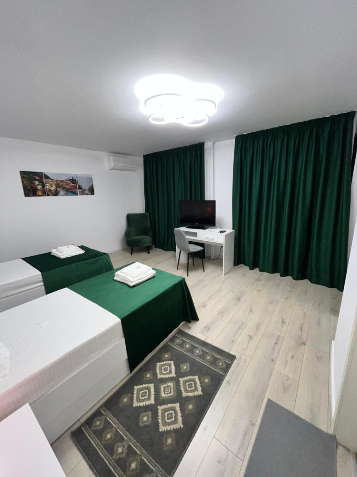 Stepo Sunset Apartment Bucharest Luaran gambar