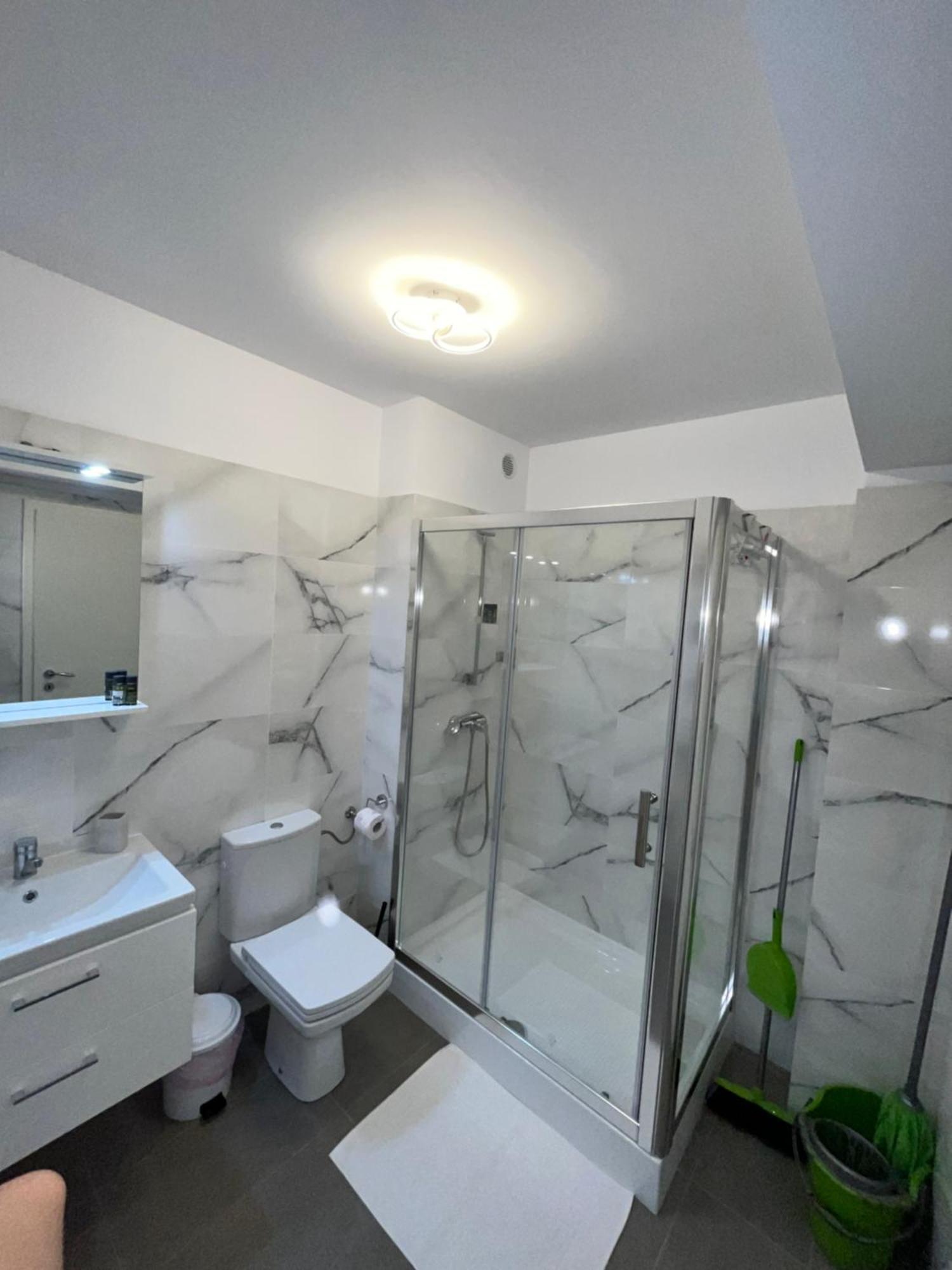 Stepo Sunset Apartment Bucharest Luaran gambar