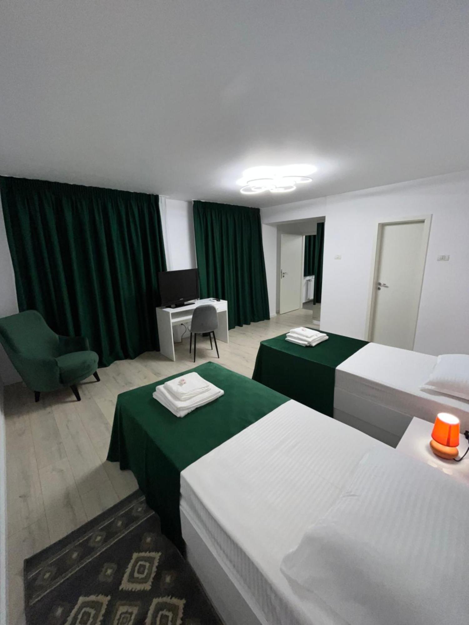 Stepo Sunset Apartment Bucharest Luaran gambar