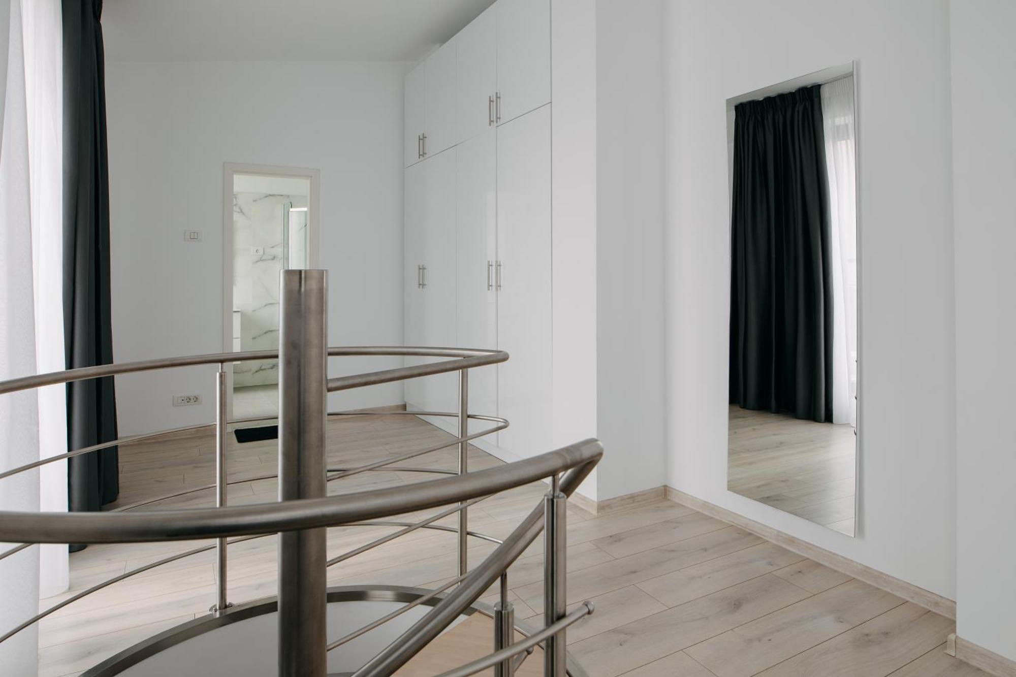 Stepo Sunset Apartment Bucharest Luaran gambar